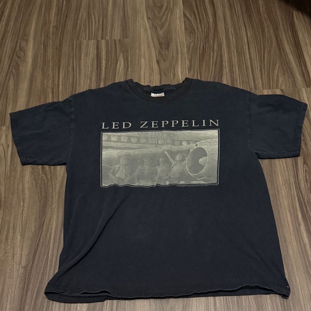 Black Graphic T-Shirt (led zeppelin
